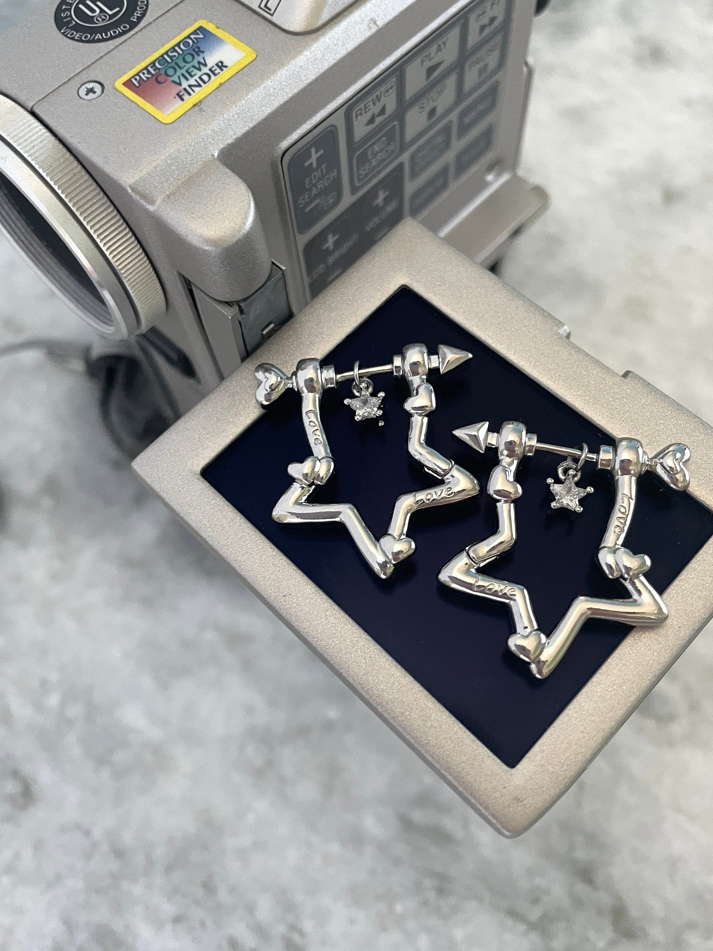 Y2K Grunge Earring Star Arrow Nana Punk Earrings Goth Hoop Earrings Grunge Statement Cyber Goth Cupids Bow Aesthetic Gift for Her Holiday